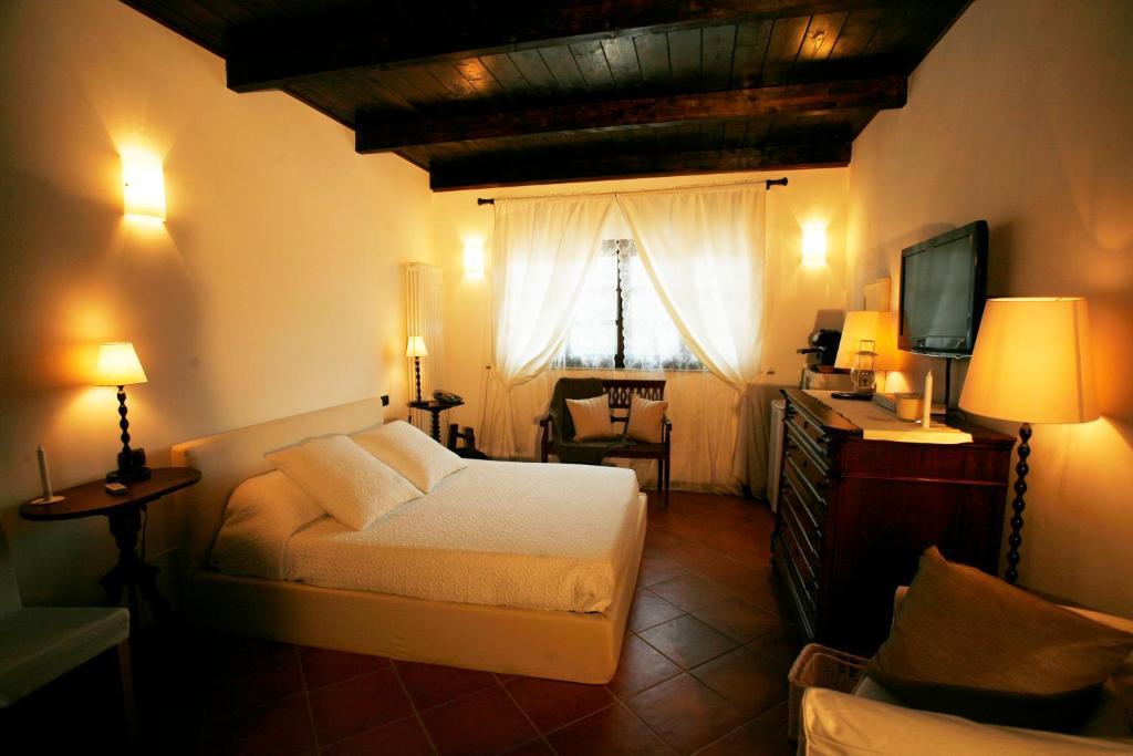 La Maragliana Aparthotel Castel Rocchero Bilik gambar