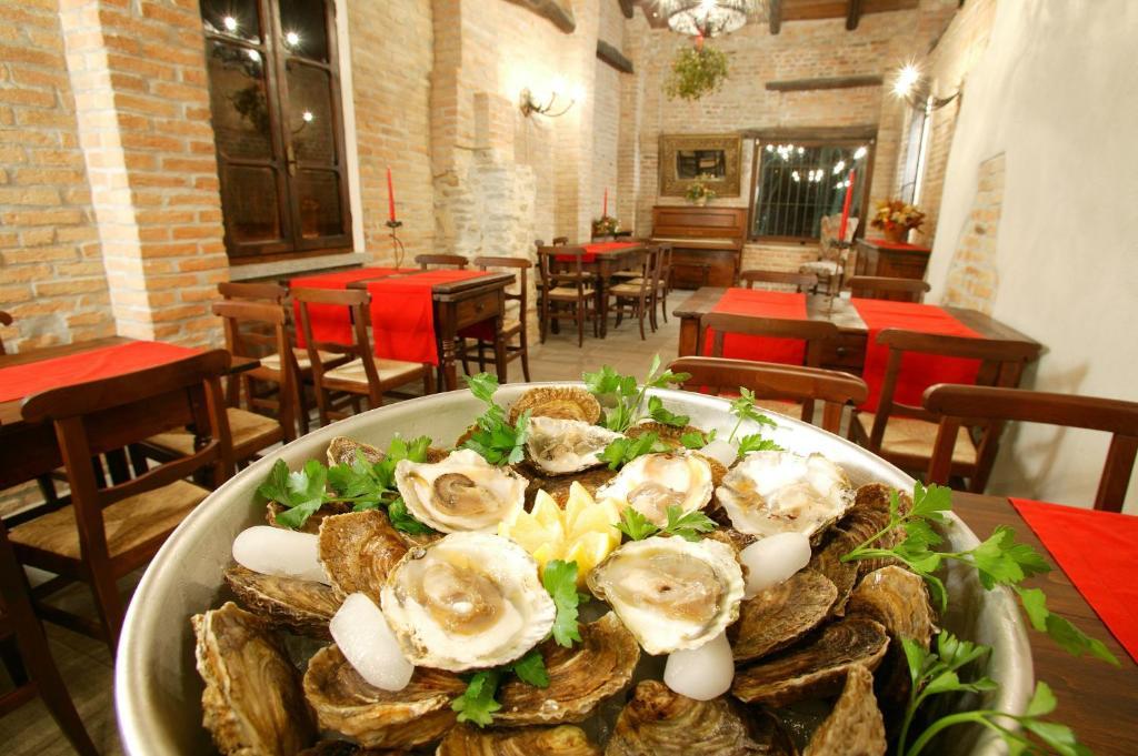 La Maragliana Aparthotel Castel Rocchero Luaran gambar