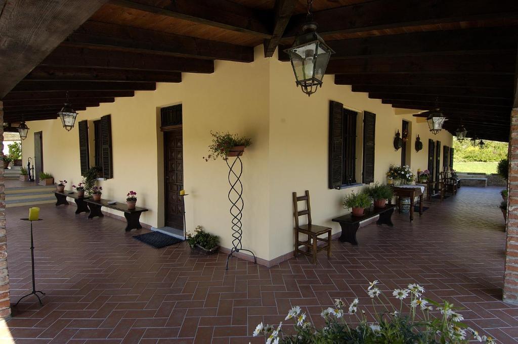 La Maragliana Aparthotel Castel Rocchero Luaran gambar