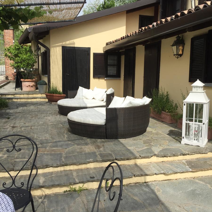 La Maragliana Aparthotel Castel Rocchero Luaran gambar