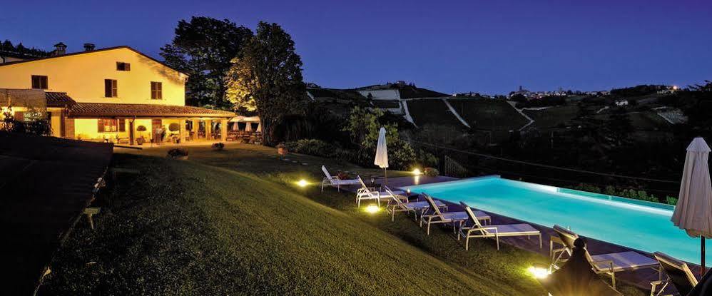 La Maragliana Aparthotel Castel Rocchero Luaran gambar