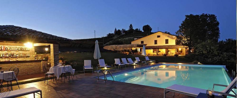 La Maragliana Aparthotel Castel Rocchero Luaran gambar